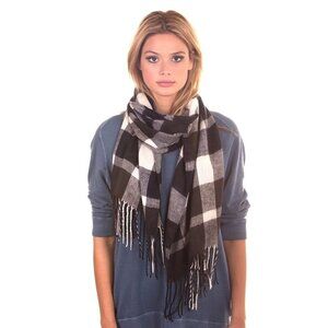 NWT PLUSH APPAREL | Ultra Soft Plaid Scarf Fringe
